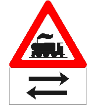 מפגש מסילת ברזל. הוצב מתחתיו תמרור 629 עם חצים, תתכן תנועת רכבות בשני הכוונים.